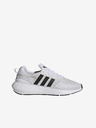 adidas Originals Swift Run 22 Teniși