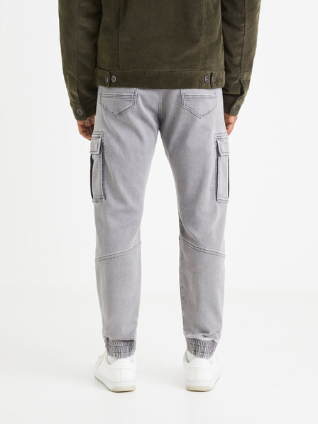 Celio Pantaloni pentru bărbați gri deschis Celio