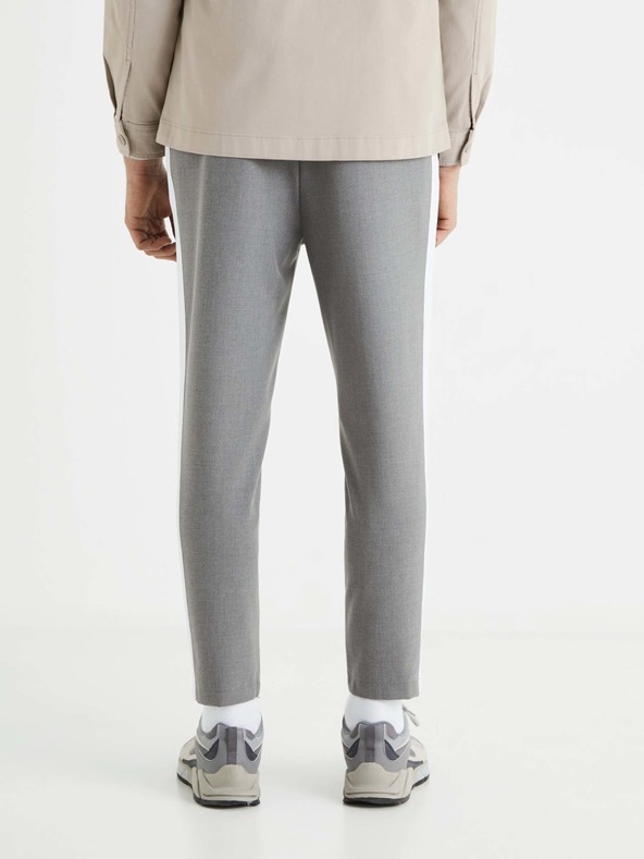 Celio Pantaloni scurți gri pentru bărbați cu Celio 24H Botape