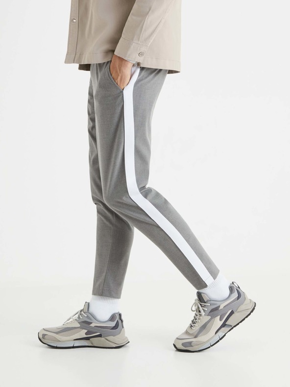 Celio Pantaloni scurți gri pentru bărbați cu Celio 24H Botape