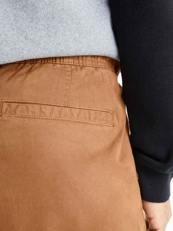 Celio Pantaloni maro pentru bărbați Celio