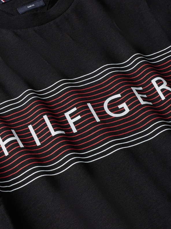 Tommy Hilfiger Brand Love Chest Tricou