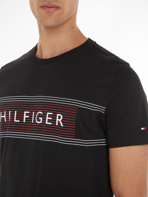 Tommy Hilfiger Brand Love Chest Tricou
