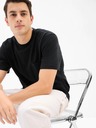 GAP Tricou cu buzunar GAP