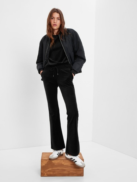 GAP Pantaloni de trening din catifea flare mid rise GAP