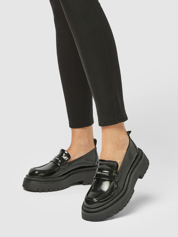 Pepe Jeans Mocasini negri lucioși pentru femei Pepe Jeans Queen Oxford