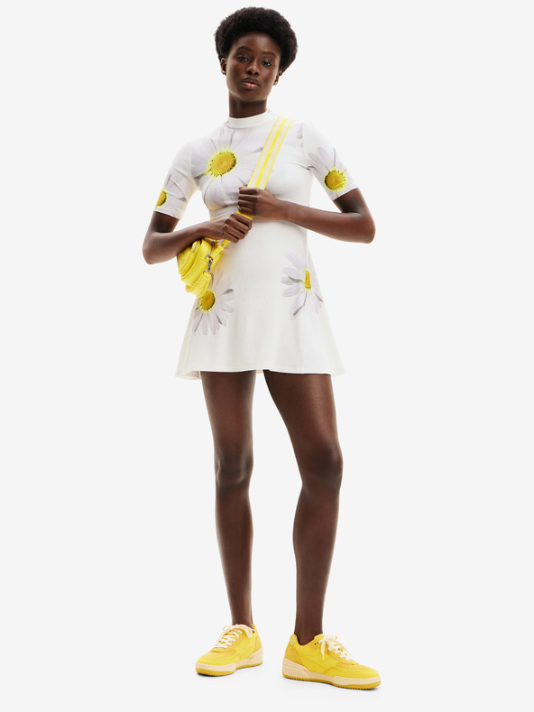 Desigual Rochie florală albă pentru femei Desigual Margaritas