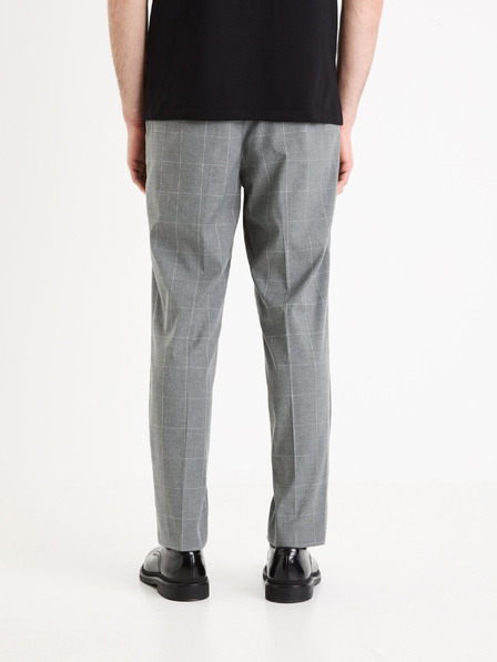 Celio Pantaloni scurți în carouri gri deschis pentru bărbați Celio Gochecko