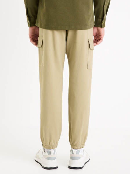 Celio Pantaloni cargo bej pentru bărbați Celio Dolyte
