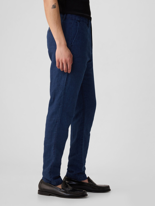 GAP Pantaloni Slim din amestec de in GAP