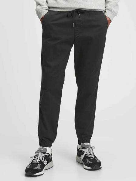 GAP Pantaloni essential joggers GapFlex GAP