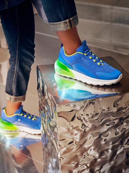 Geox Adidași Geox Activart Illuminus albaștri pentru băieți