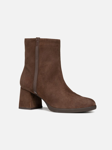 Geox Cizme de gleznă maro închis pentru femei Geox Walk Pleasure 55