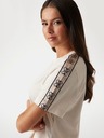 Guess Jeans Tricou alb cu logo pe umeri Guess jeans