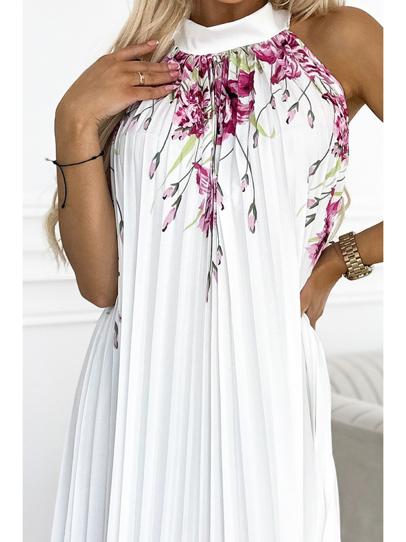 numoco Rochie maxi plisată din satin - alb cu flori roz Numoco ESTER