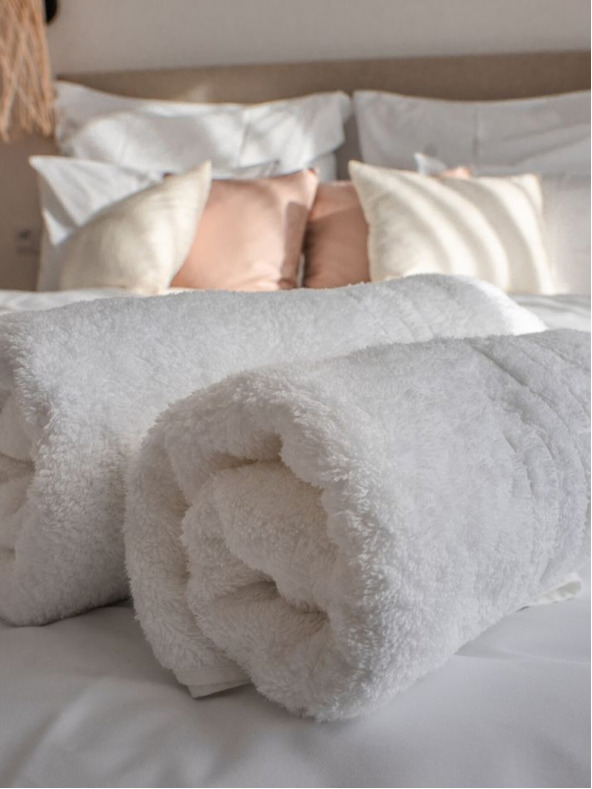 Kvalitex Prosop Terry 70x140cm alb hotel 450g/m2