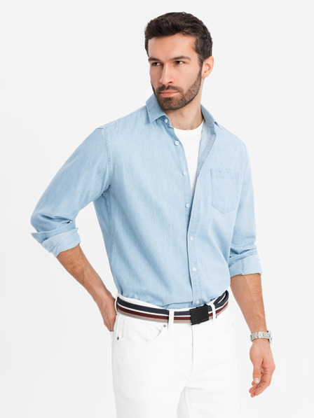 Ombre Clothing Cămașă bărbătească din denim cu buzunar brodat - albastru deschis Îmbrăcăminte Ombre